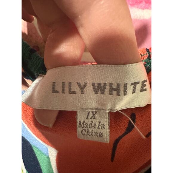 Lily White Tunic Floral Shirt - Size 2X - Picture 2 of 4